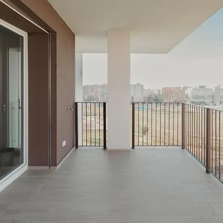 Gohost - Modern And Bright Apartments With Terrace And Balcony Milan Room photo