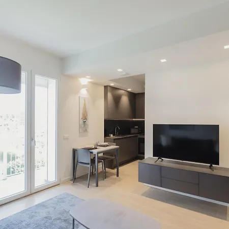 Gohost - Modern And Bright Apartments With Terrace And Balcony Milan Exterior photo